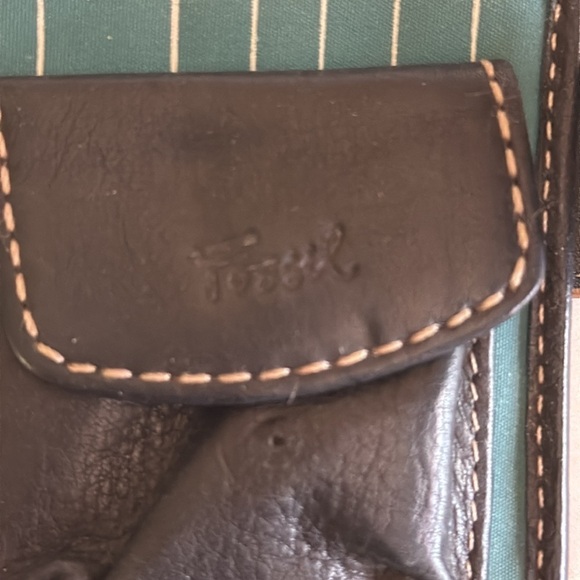 Fossil Small Black With Tan Stitching Bifold Wallet - Picture 4 of 8